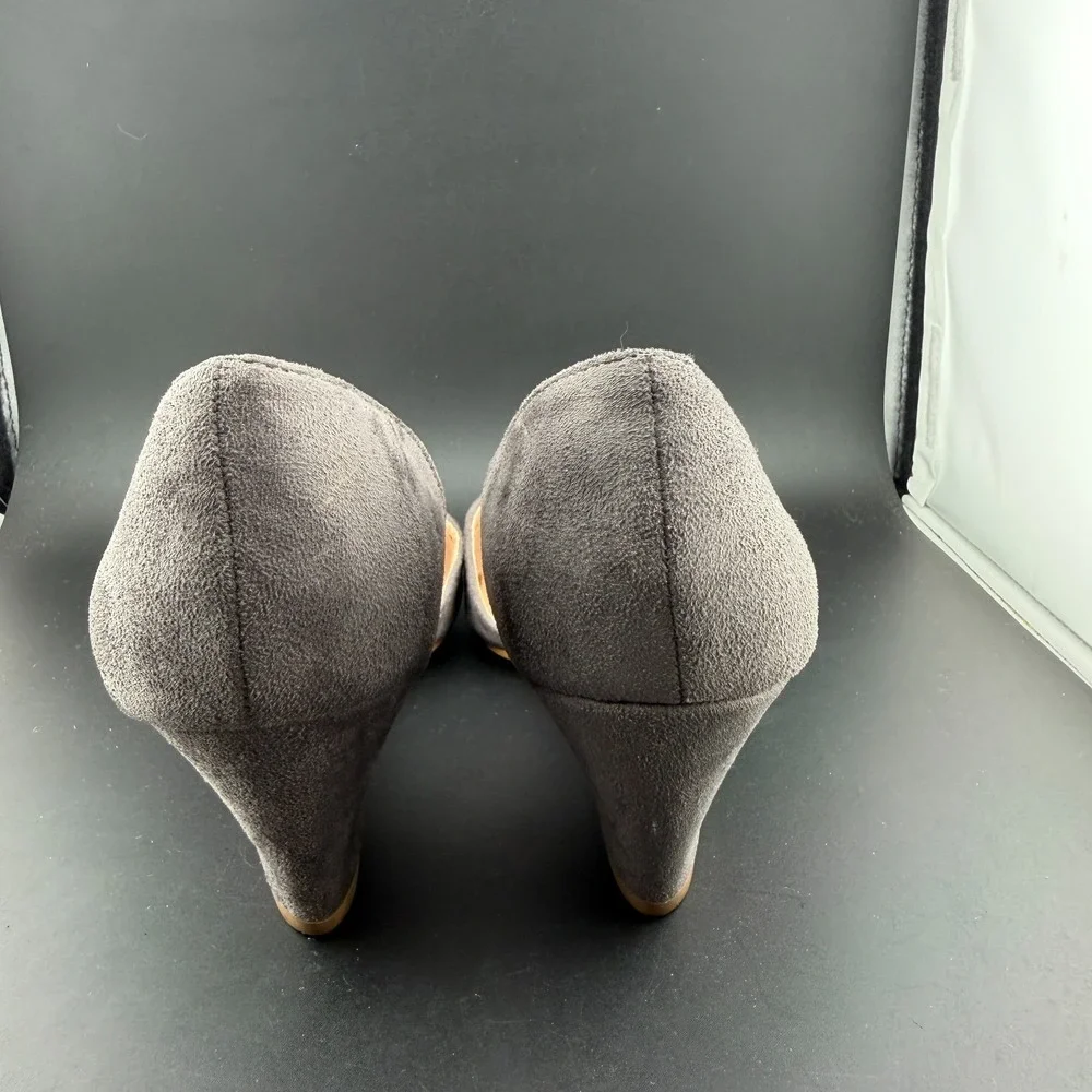 JG Womens Us 6 Pumps Smokey Gray Pointed Toe Comfort Slip On Wedge Heel Shoes